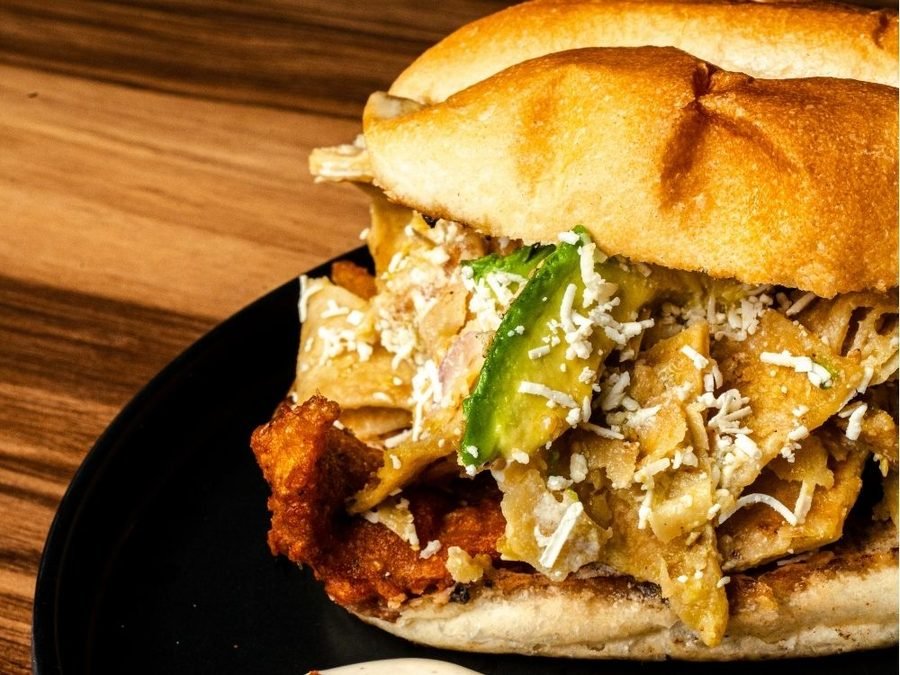 Torta de Chilaquiles
